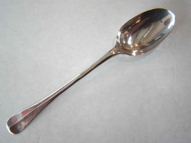 A fine and rare silver rat tail form teaspoon by Boston silversmith BENJAMIN BURT circa 1760